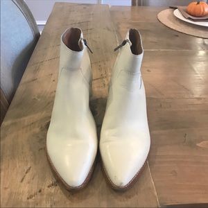 Madewell cream leather booties 7.5 🥾